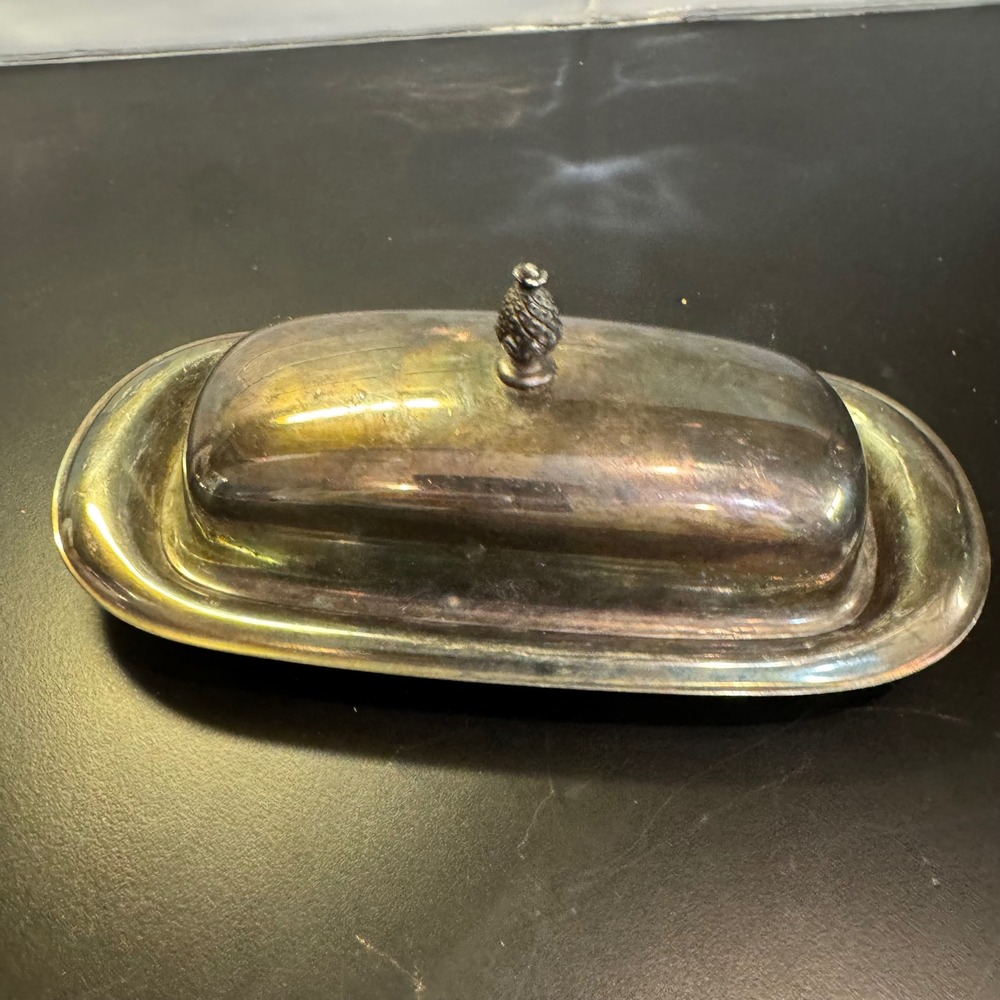 Wm Rogers Butter Dish Silverplate Glass Insert Silver Pineapple Finial Vintage